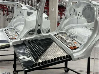 Spínač baterie LFP (Lithium Iron Phosphate) pro modely Tesla 3 a Y
